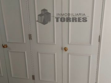 Ven a conocer este departamento en venta de 130m², excelente sector residencia Amoblado comuna de las Condes