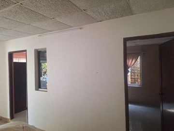 SE VENDE BONITA Y AMPLIA CASA EN JAMAPA