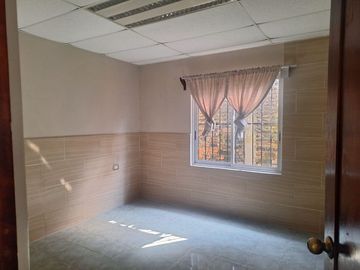 SE VENDE BONITA Y AMPLIA CASA EN JAMAPA