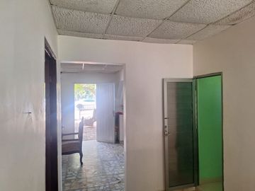 SE VENDE BONITA Y AMPLIA CASA EN JAMAPA