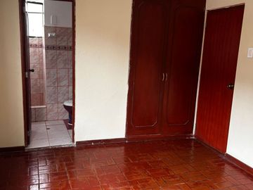 SE ALQUILA DPTO DE 3 DORMITORIOS EN LA MOLINA