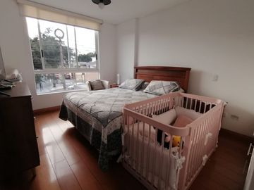 VENDO AMPLIO DEPARTAMENTO 3 DORMITORIOS EN LA MOLINA