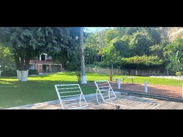TEQUESQUITENGO OPORTUNIDAD SE VENDE PRECIOSO TERRENO PEGADO AL LAGO