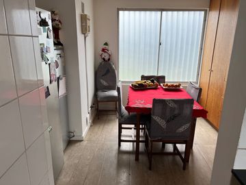 CASA EN VENTA | 4 DORMITORIOS - 3 BAÑOS - 4 ESTACIONAMIENTOS | FALDEOS DE CURAUMA - AV. LAS TABLAS / PARIS