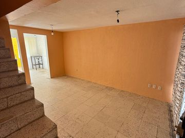 VENTA DE CASA EN HACIENDAS DE ECHEVESTE
