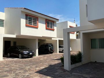 Casa en venta en Zoquipan