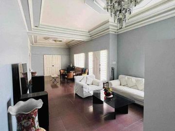 SEMI-FURNISHED BUNGALOW FOR SALE – 296 SQM OF STYLE & COMFORT