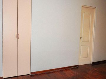 PRECIO DE OCASIÓN!! ¡VIVE EN LA ZONA MÁS CENTRICA DE VALLE HERMOSO! EN ESTE AMPLIO Y  ACOGEDOR DEPARTAMENTO - SURCO