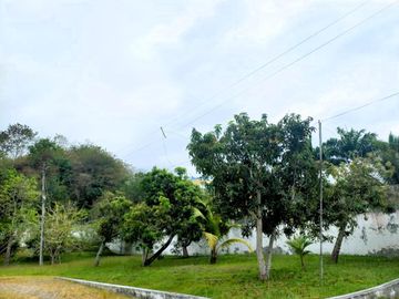 Hotel en venta  con playa y piscina vía Atacames Súa