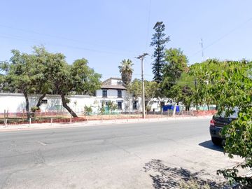Venta casa excelente ubicación Independencia