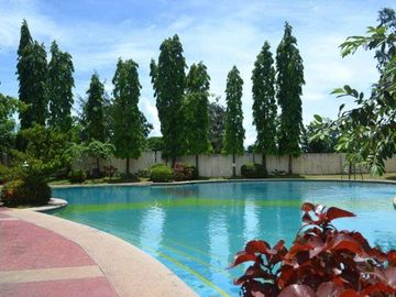 Residential lot In Sta Rosa Laguna For Sale