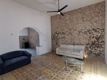 CASA CENTRO DE MERIDA PARQUE LA PLANCHA