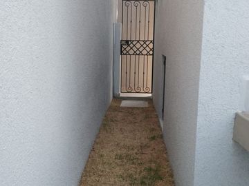 ¡Casa Molinara al Sur de Pachuca en privada con amenidades, vigilancia y rápido acceso a CDMX! ¡Ideal para tu estilo de vida!
