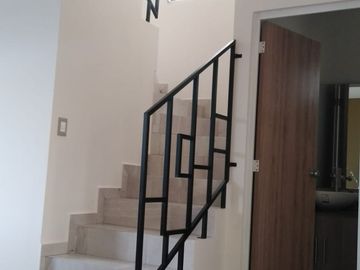¡Casa Molinara al Sur de Pachuca en privada con amenidades, vigilancia y rápido acceso a CDMX! ¡Ideal para tu estilo de vida!