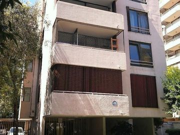 HOLANDA/QUILLAY, PROVIDENCIA, COMPLETAMENTE REMODELADO, 3 DORMITORIOS, 3 BAÑOS, TERRAZA, ESTACIONAMIENTO Y BODEGA