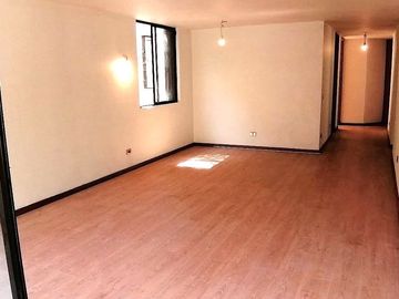 HOLANDA/QUILLAY, PROVIDENCIA, COMPLETAMENTE REMODELADO, 3 DORMITORIOS, 3 BAÑOS, TERRAZA, ESTACIONAMIENTO Y BODEGA