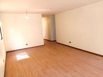 HOLANDA/QUILLAY, PROVIDENCIA, COMPLETAMENTE REMODELADO, 3 DORMITORIOS, 3 BAÑOS, TERRAZA, ESTACIONAMIENTO Y BODEGA