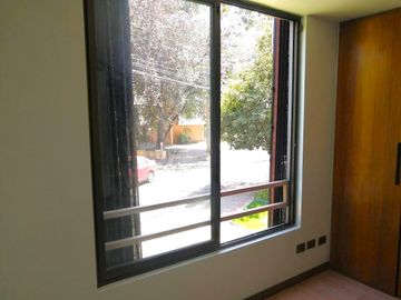 HOLANDA/QUILLAY, PROVIDENCIA, COMPLETAMENTE REMODELADO, 3 DORMITORIOS, 3 BAÑOS, TERRAZA, ESTACIONAMIENTO Y BODEGA