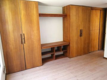 HOLANDA/QUILLAY, PROVIDENCIA, COMPLETAMENTE REMODELADO, 3 DORMITORIOS, 3 BAÑOS, TERRAZA, ESTACIONAMIENTO Y BODEGA