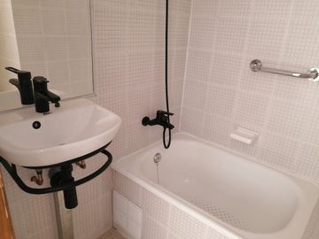 HOLANDA/QUILLAY, PROVIDENCIA, COMPLETAMENTE REMODELADO, 3 DORMITORIOS, 3 BAÑOS, TERRAZA, ESTACIONAMIENTO Y BODEGA