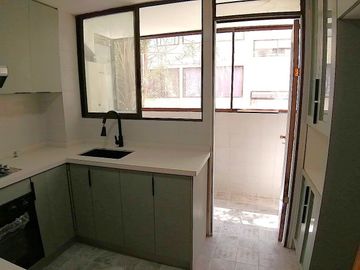 HOLANDA/QUILLAY, PROVIDENCIA, COMPLETAMENTE REMODELADO, 3 DORMITORIOS, 3 BAÑOS, TERRAZA, ESTACIONAMIENTO Y BODEGA