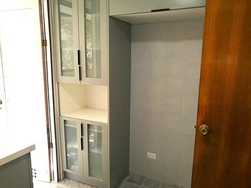 HOLANDA/QUILLAY, PROVIDENCIA, COMPLETAMENTE REMODELADO, 3 DORMITORIOS, 3 BAÑOS, TERRAZA, ESTACIONAMIENTO Y BODEGA