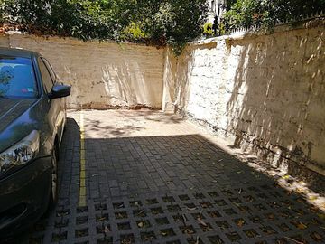 HOLANDA/QUILLAY, PROVIDENCIA, COMPLETAMENTE REMODELADO, 3 DORMITORIOS, 3 BAÑOS, TERRAZA, ESTACIONAMIENTO Y BODEGA