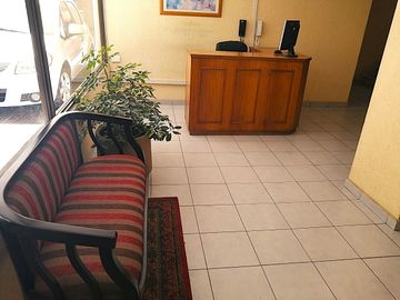 HOLANDA/QUILLAY, PROVIDENCIA, COMPLETAMENTE REMODELADO, 3 DORMITORIOS, 3 BAÑOS, TERRAZA, ESTACIONAMIENTO Y BODEGA