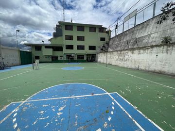 Venta de Casa Comercial/Rentera- ubicada en Totoracocha- Cuenca