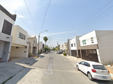 Excelente Casa En Cumbres, Nuevo León, Pertenece A Un Remate Hipotecario