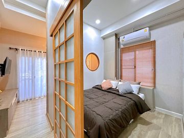 Sale Chiang Mai Seven Stars Condo, 1st floor, corner room, 30m, 1.69MB, free furniture, Chet Yot-Yu Yen Rd., Chang Phueak, Mueang Chiang Mai