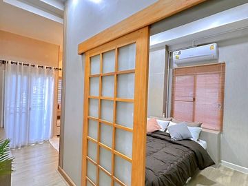 Sale Chiang Mai Seven Stars Condo, 1st floor, corner room, 30m, 1.69MB, free furniture, Chet Yot-Yu Yen Rd., Chang Phueak, Mueang Chiang Mai