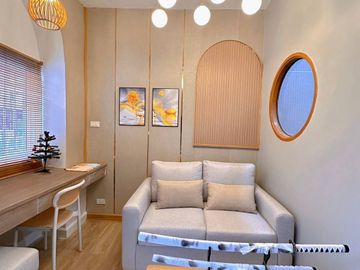 Sale Chiang Mai Seven Stars Condo, 1st floor, corner room, 30m, 1.69MB, free furniture, Chet Yot-Yu Yen Rd., Chang Phueak, Mueang Chiang Mai