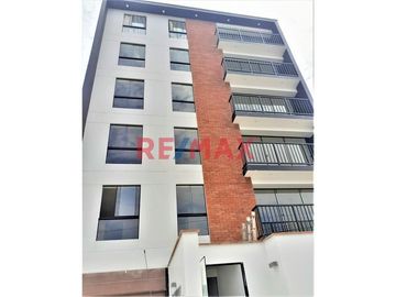 Excelente Oportunidad De Adquirir Un Bello Y Gran Departamento En Santa Catalina!!