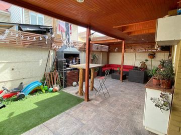 Casa en Condominio Barrio Austria de Puente Alto.
