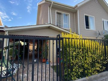 Casa en Condominio Barrio Austria de Puente Alto.