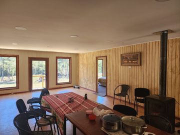 VENDO 200 HECTÁREAS, CON CASA NUEVA DE 150 MTS2, A ORILLA DE RIO BLANCO., COMUNA DE AYSEN