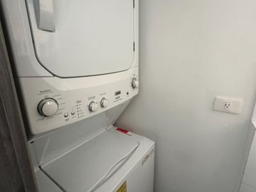 VENTA DE APARTAMENTO EN BARRANQUILLA LA CASTELLANA - 71 M², 2 HABITACIONES, PARQUEADERO Y BODEGA