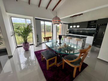 Casa Campestre en arriendo ubicado en Cerritos