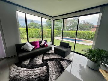 Casa Campestre en arriendo ubicado en Cerritos
