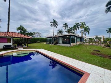 Casa Campestre en arriendo ubicado en Cerritos