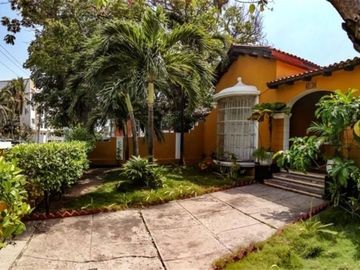 CASA EN VENTA- CABRERO