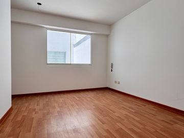 SE VENDE DEPARTAMENTO EN BARRANCO