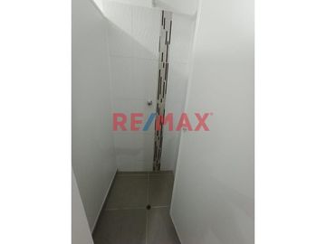 Alquiler Departamento En 8Vo Piso Con Ascensor Cond. Oasis De Piura.ID:1117476