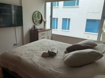 Venta Departamento Urbanización el Condado segunda etapa 3 dormitorios segundo piso cerca del Parque