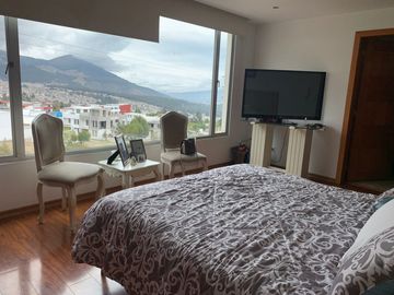 Venta Departamento Urbanización el Condado segunda etapa 3 dormitorios segundo piso cerca del Parque