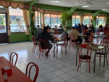 En Venta Restaurant 
