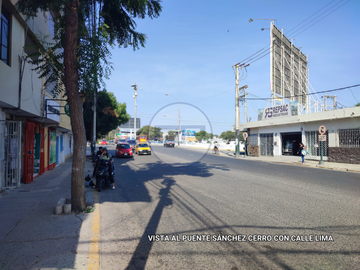 Terreno en Venta con doble frente muy cerca al centro de Piura