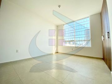 VENTA CASA ZAKIA 4 RECAMARAS 1 EN PLANTA BAJA EL MARQUES QUERETARO