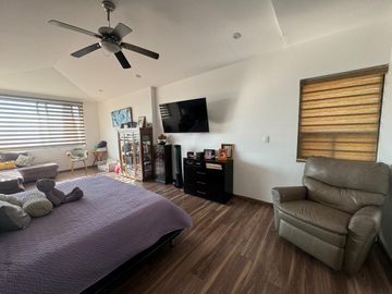 VENTA CASA CORREGIDORA QUERETARO (VISTA REAL)